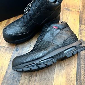 NWB Nike Air Max Goadome SZ 10.5M